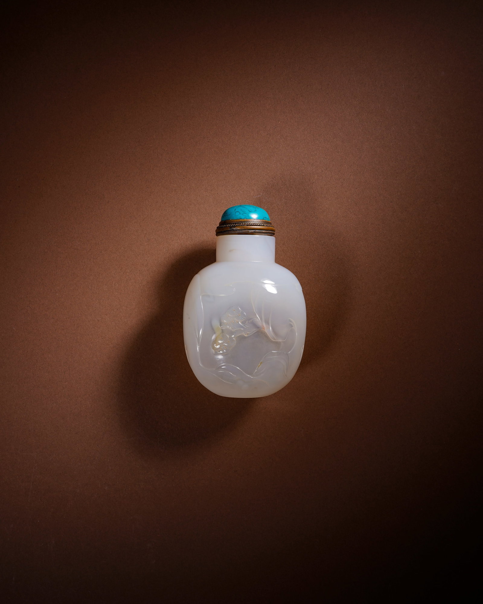 Clear agate snuff bottle - 2