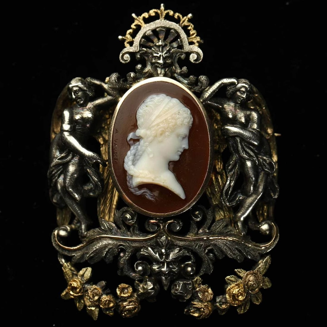 Collection level! Master works! Art Nouveau in the New Art Period (1880-1920) Top antique cameo: Collection level! Master works!Art Nouveau in the New Art Period (1880-1920)Top antique cameo jewelleryCameo used the silk-wrapped agate relief technique, and carved the side image of the goddess with