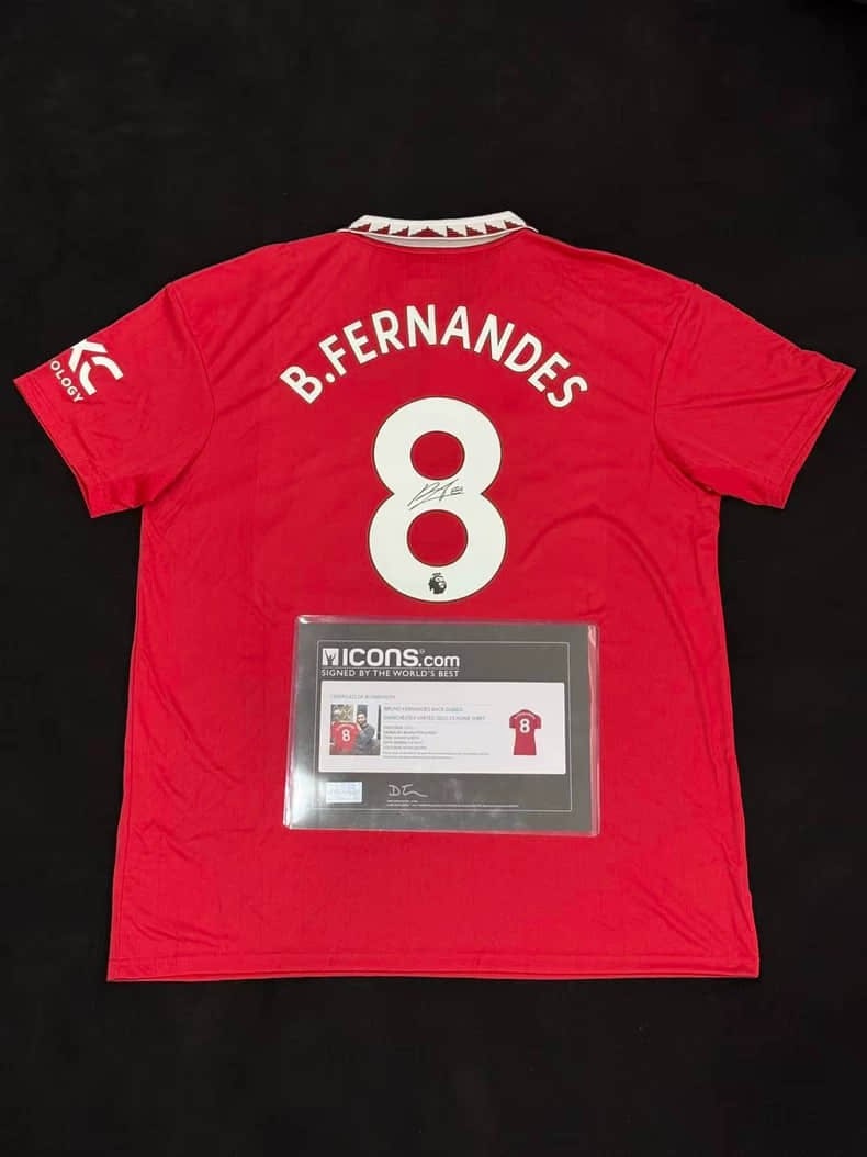 B fee . jersey Manchester United home 2022-23 season: B fee . jersey Manchester United home 2022-23 season No.8 bruno fernandezIcons official website certification