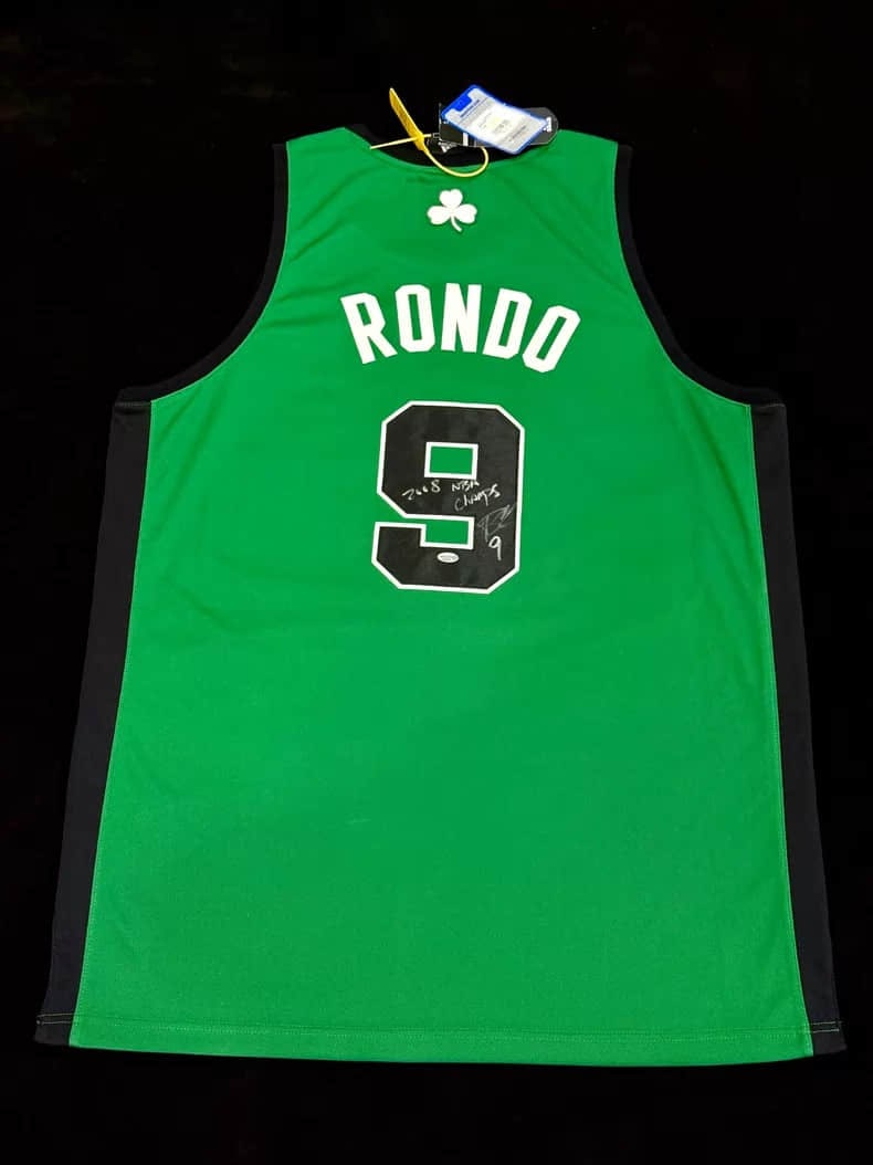 Rondo . jersey Celtic player version AU full embroidery: Rondo . jersey Celtic player version AU full embroideryThe jersey is brand new and can be upgraded by itself.Rondo's autograph+"2008 NBA Champs" inscription