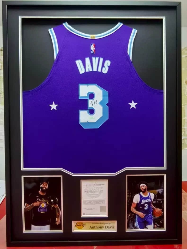 Anthony Davis the jersey for the Lakers' 75th Anniversary Player Edition. (1 of 1)