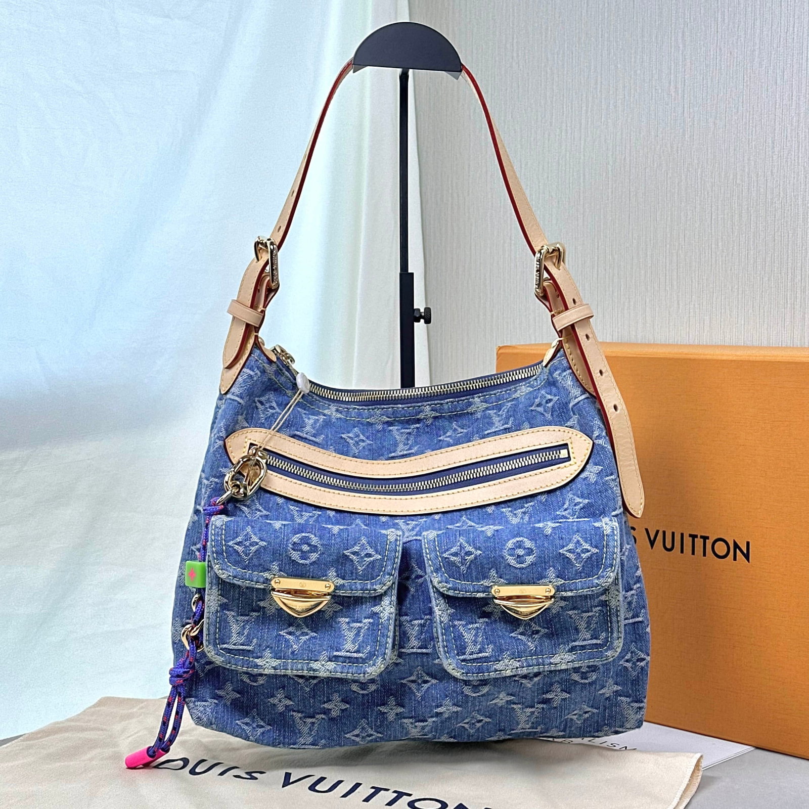 LV/ Louis Vuitton BAGGY Denim Handheld Shoulder Bag: 30*22*11