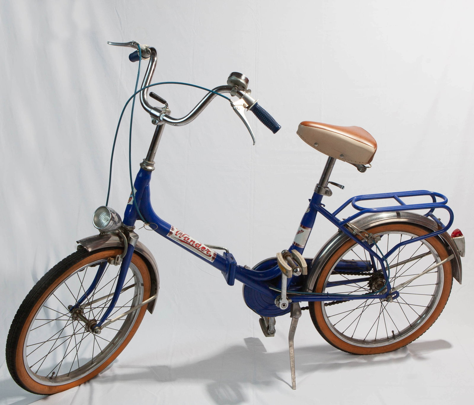 Folding bicycle of Italian luxury brand Wander (1 of 6)