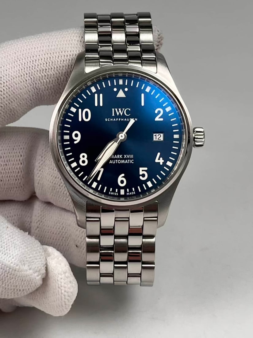 IWC World Pilot Series IW327016 Little Prince Special Edition (1 of 7)