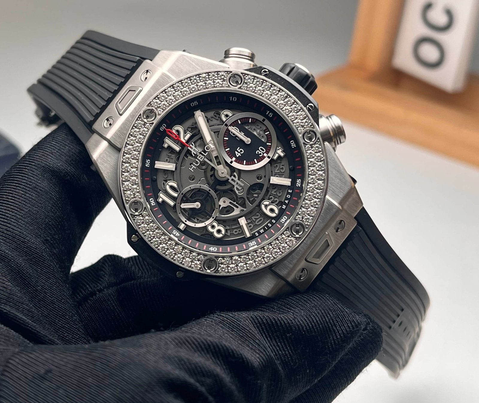 Hublot-watch BIG BANG series 411.NX.1170.RX.1104 automatic mechanical men's watch (1 of 4)