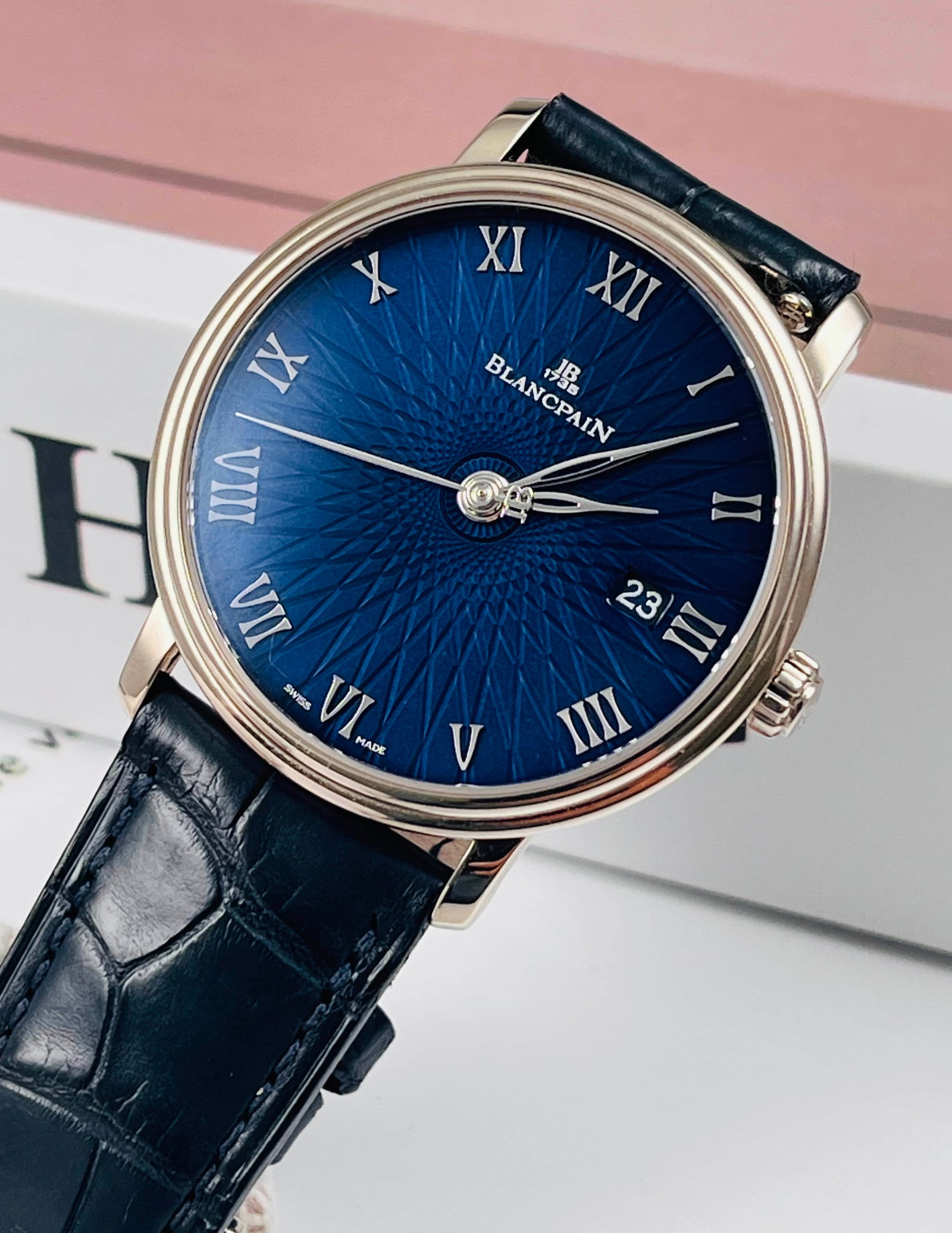 Blancpain. Classic Series 6223C-1529-55A (1 of 3)