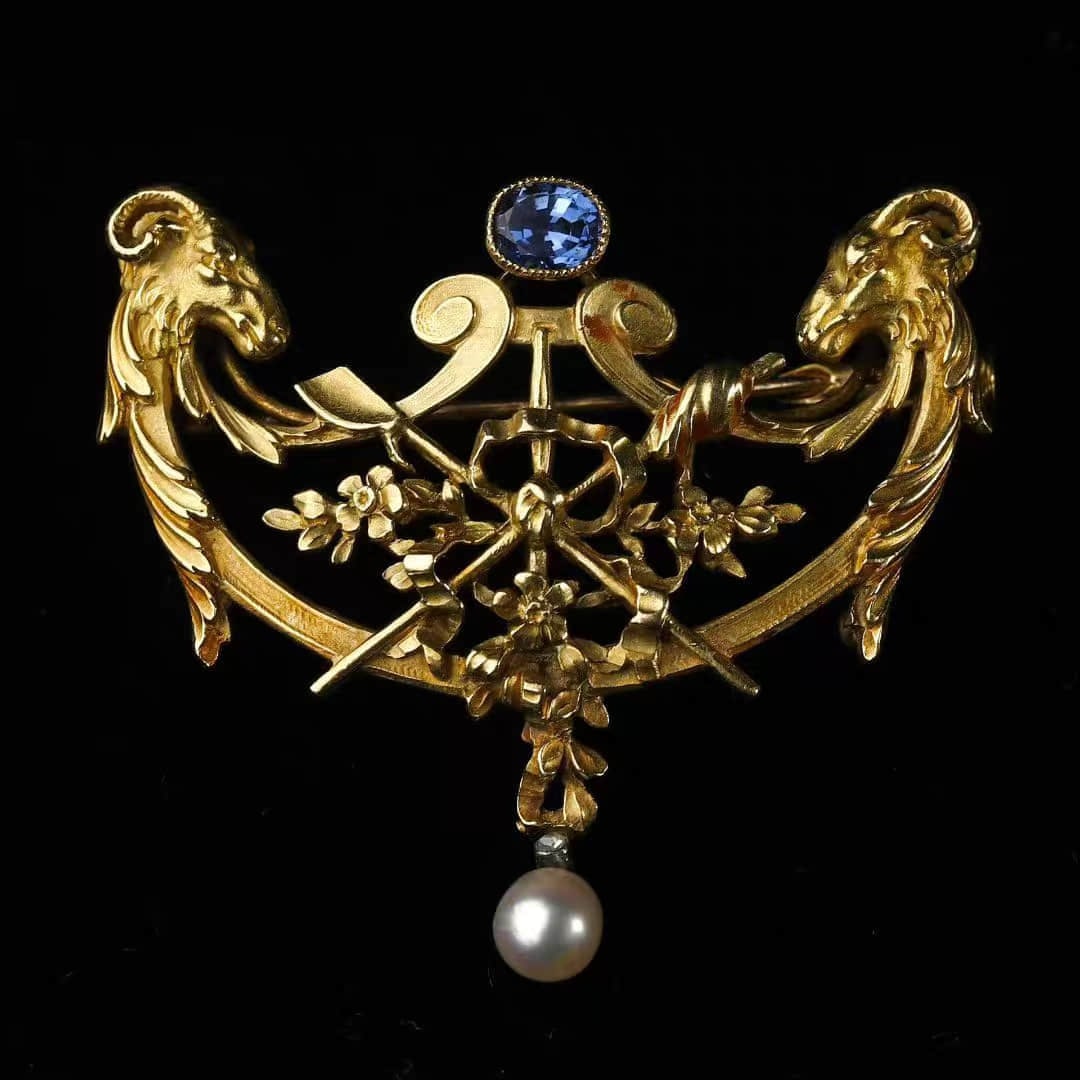 French carved gold double sheep's head unburned sapphire wild pearl brooch in the new art period 18K (1 of 5)