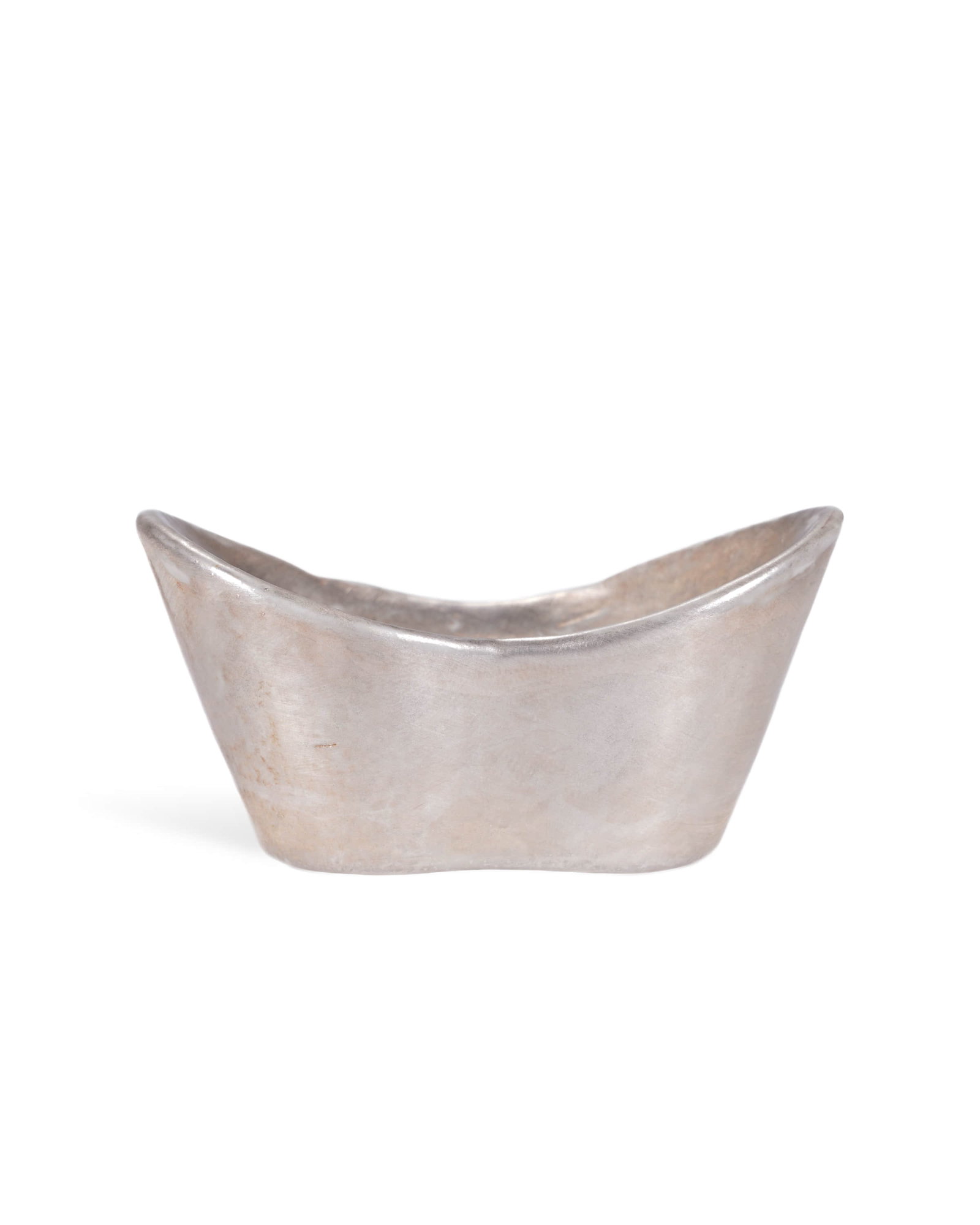 Silver-colored ingot ornaments in Guangxu of Qing Dynasty: L:6.6cm H:3.2cm