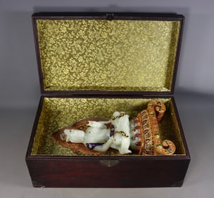 A Rare Flower silk gold-plated Inlaid White Jade Buddha Ornament, Inlaid Gems