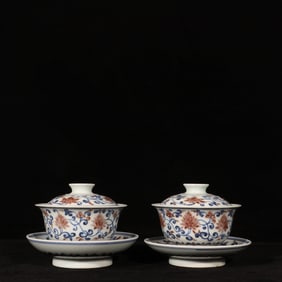 A Pair of Exquisite Blue and White Underglaze-Red Lotus Pattern Cover Bowls,With Tray