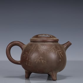 An Exquisite Purple Sands Bamboo Pattern Tripod Teapot, With poem