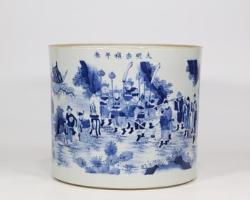 An Exquisite Blue and White Character and Story Pattern Brush Pot