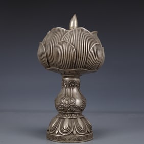 An Exquisite Silver-plated Bronze Lotus Pattern Censer