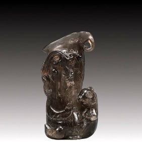 An Exquisite Crystal Auspicious Beast Pattern Goblet