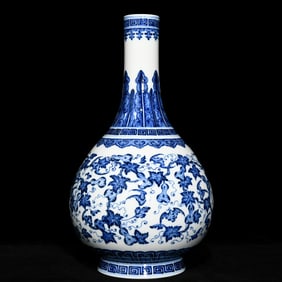 A Rare Blue and White Bats and Gourd Pattern Vase