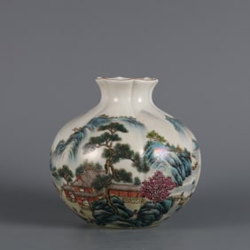 An Exquisite Famille-Rose Painted Gold Landscape and Figure Pattern Pomegranate-Shaped Vase
