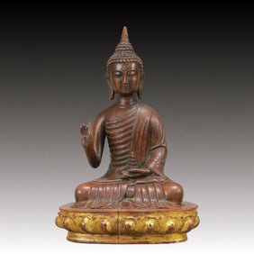 A Rare Eaglewood Statue of Sakyamuni