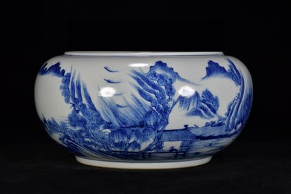 An Exquisite Blue and White Landscape and Figure Pattern Brush Washer