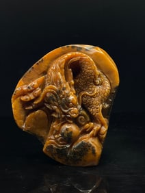An Exquisite Shoushan Stone Dragon Pattern Seal