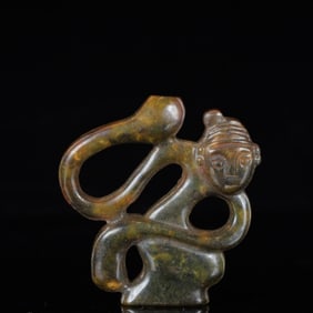 A Rare Gaogu yu Figure Pendant