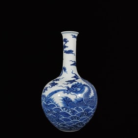 An Exquisite Blue and White Dragon Pattern Vase