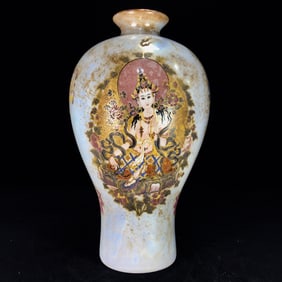 An Exquisite White yao Painted Color Figure Pattern Vase