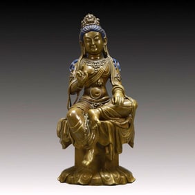 A Solemn Bronze Statue of Avalokitesvara