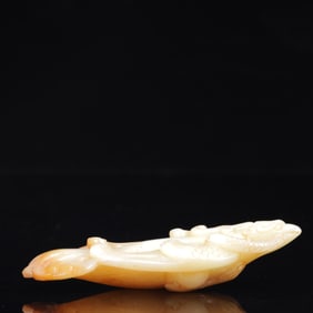 An Exquisite White Jade Phoenix Ornament