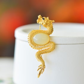 An Exquisite Sterling Silver Inlaid White Jade Dragon Pattern Brooch