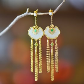 A Pair of Exquisite Sterling Silver Inlaid White Jade Auspicious Cloud Pattern Earrings