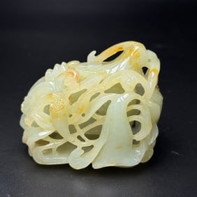 An Exquisite White Jade Ornament