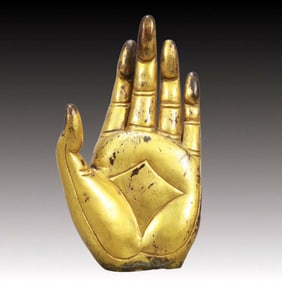 A Rare Gilt Bronze Buddha's hand Ornament