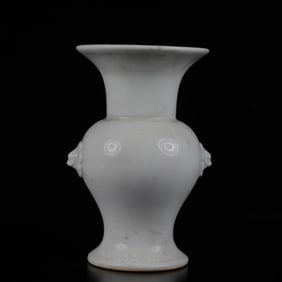 An Exquisite Blance-De-Chine Flower Pattern Beast-Ears Vase