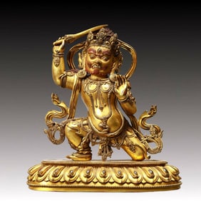 A Solemn Gilt Bronze Statue of Vajra