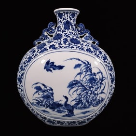 An Exquisite Blue and White Flower and Bird Pattern Double-Ears Vase