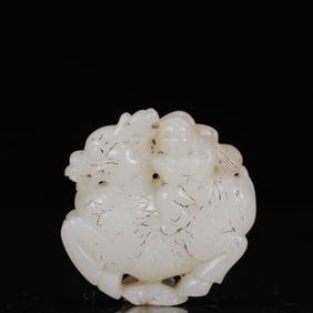 An Exquisite White Jade Kylin Pendant