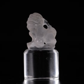 An Exquisite Crystal Lion Sea