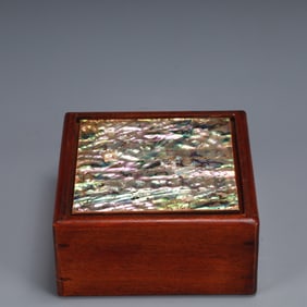 An Exquisite Huanghuali wood Inlaid Gems Box