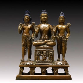 A Solemn Bronze Statue of Sakyamuni