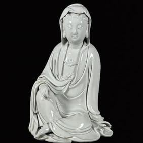 An Exquisite Blance-De-Chine Statue of Avalokitesvara