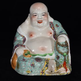 An Exquisite Famille-Rose Shou-Character Pattern Buddha Statue