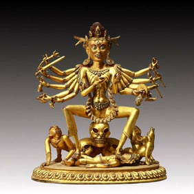 A Solemn Gilt Bronze Statue of Vajra