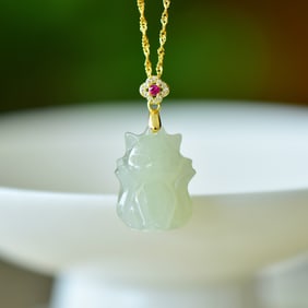 An Exquisite Sterling Silver-Gold Plated Inlaid White Jade Necklace,Inlaid Diamond