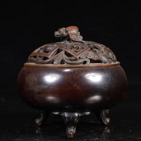 A Rare Bronze Bats Pattern Tripod Censer