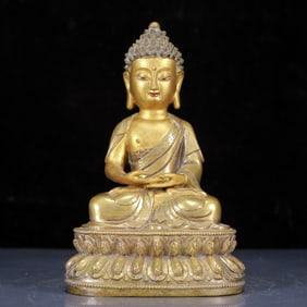 A Solemn Gilt Bronze Statue of Sakyamuni