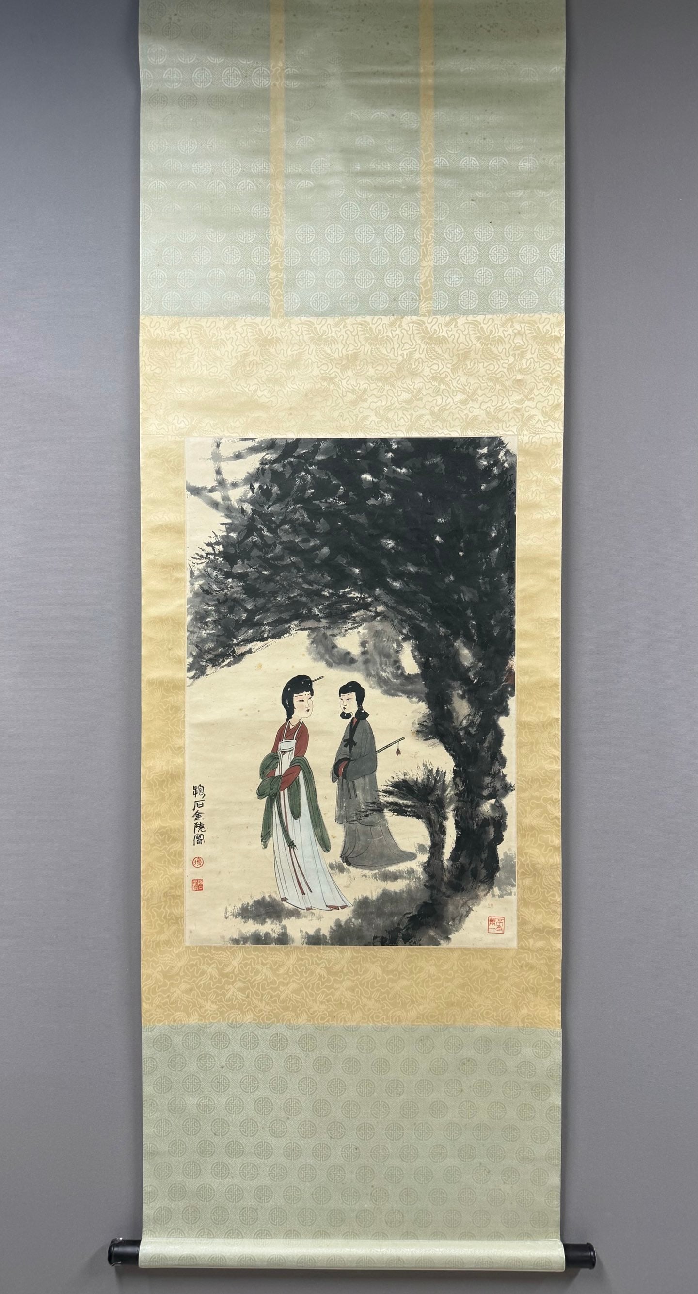 A Chinese Vertical Scroll Ink Painting of Figure on Paper: A Chinese Vertical Scroll Ink Painting of Figure on Paper,Fu Baoshi,Size:30.7inx20.1in 一幅中国水墨人物画立轴,傅抱石