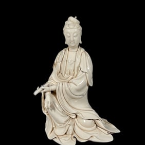 An Exquisite Blance-De-Chine Statue of Avalokitesvara