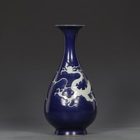 A Rare Ji Blue Glazed Dragon Pattern Vase