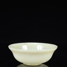 An Exquisite White Jade Bowl