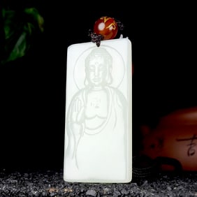 An Exquisite White Jade Statue of Sakyamuni Pendant